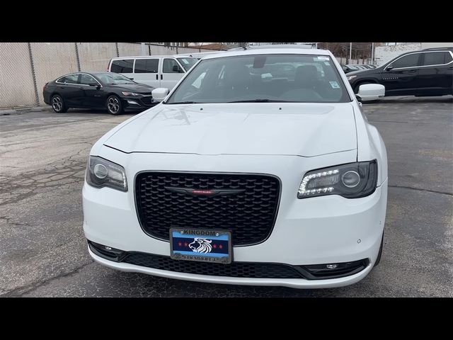 2023 Chrysler 300 300S