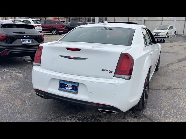 2023 Chrysler 300 300S