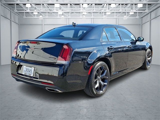 2023 Chrysler 300 300S