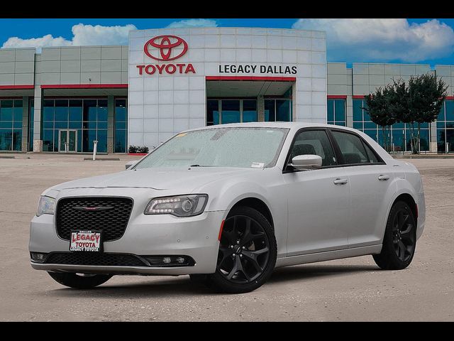 2023 Chrysler 300 300S