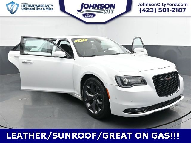 2023 Chrysler 300 300S