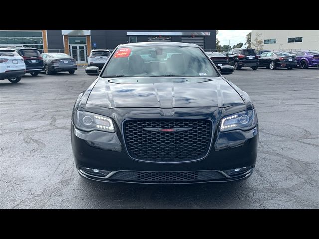 2023 Chrysler 300 300S