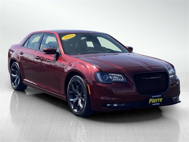 2023 Chrysler 300 300S