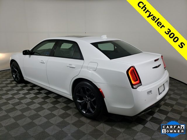 2023 Chrysler 300 300S