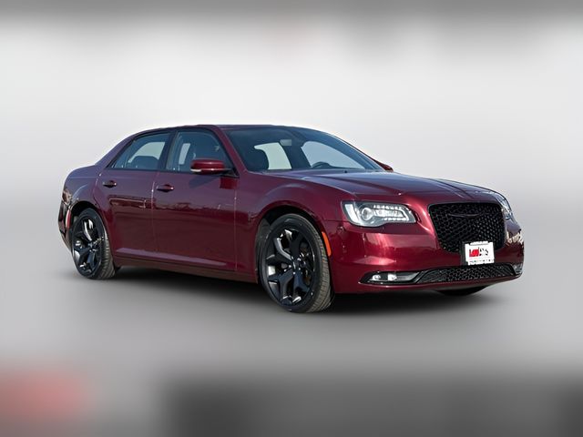2023 Chrysler 300 300S