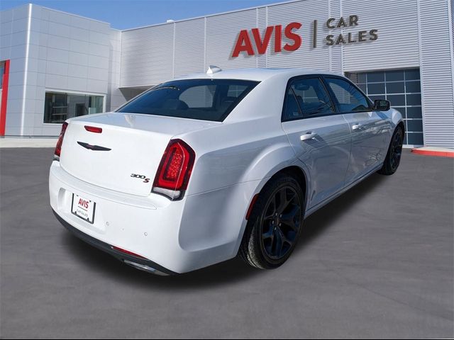 2023 Chrysler 300 300S