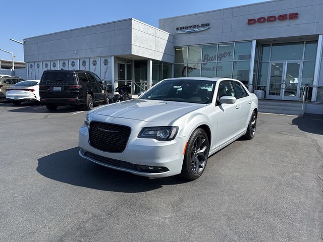 2023 Chrysler 300 300S