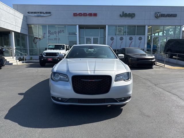 2023 Chrysler 300 300S