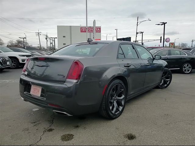 2023 Chrysler 300 300S