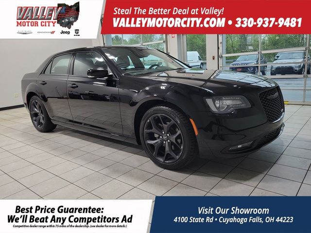 2023 Chrysler 300 300S