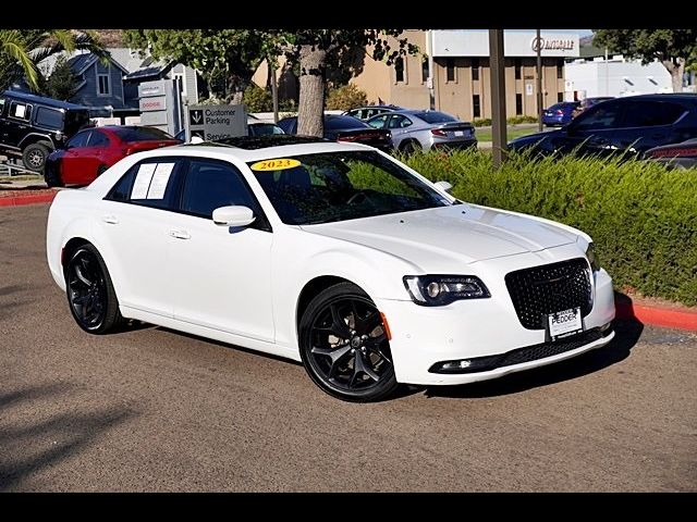 2023 Chrysler 300 300S