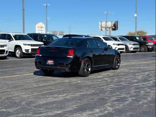 2023 Chrysler 300 300S