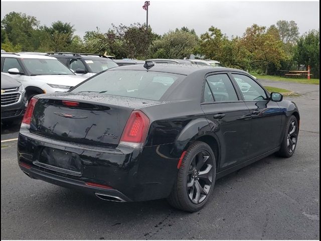 2023 Chrysler 300 300S