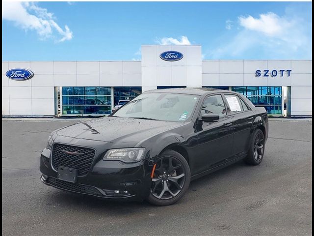 2023 Chrysler 300 300S