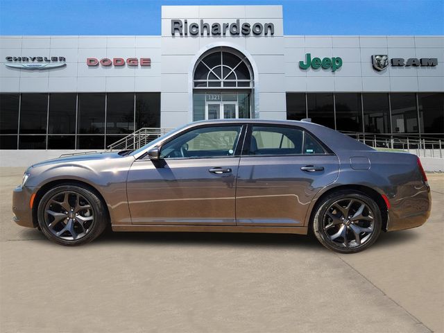 2023 Chrysler 300 300S