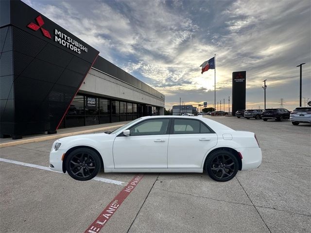 2023 Chrysler 300 300S