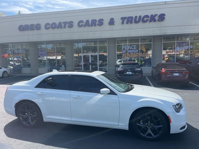 2023 Chrysler 300 300S