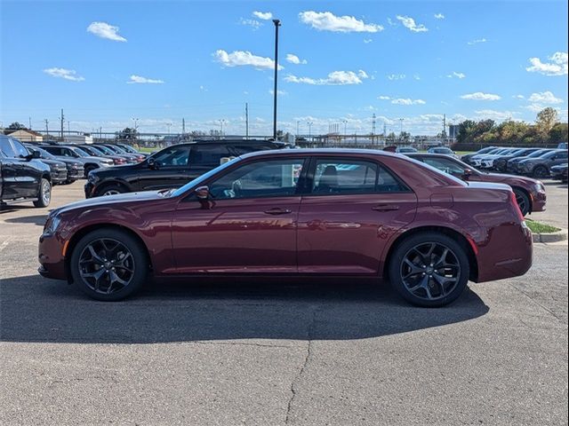 2023 Chrysler 300 300S