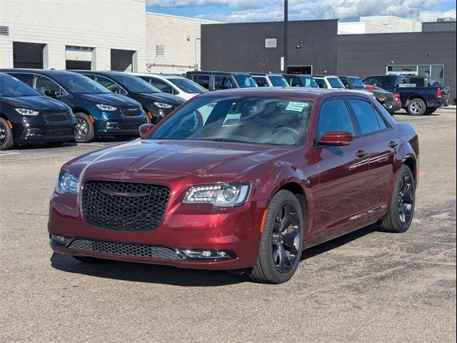 2023 Chrysler 300 300S