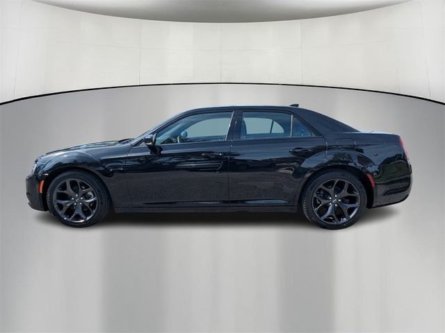 2023 Chrysler 300 300S