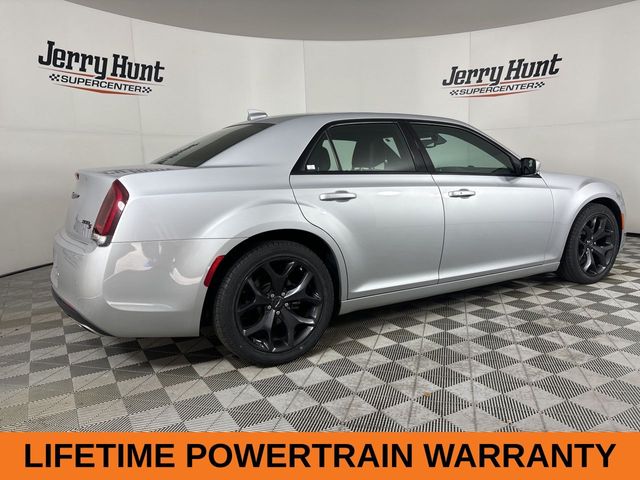 2023 Chrysler 300 300S