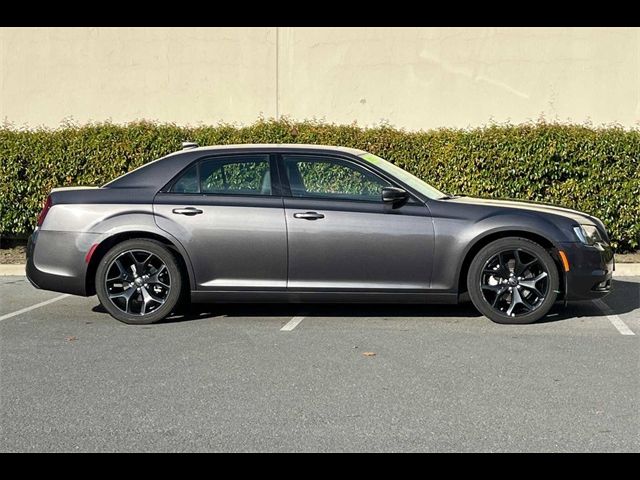 2023 Chrysler 300 300S