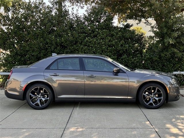 2023 Chrysler 300 300S