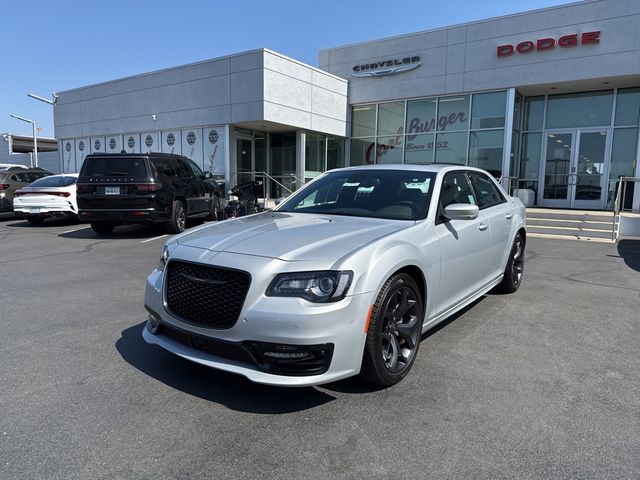 2023 Chrysler 300 300S