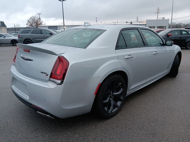 2023 Chrysler 300 300S