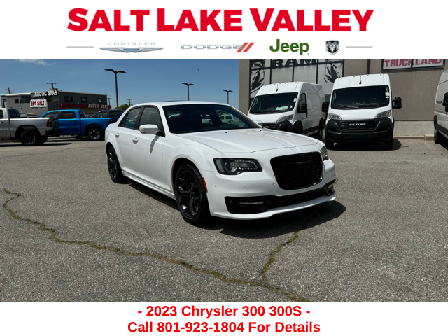 2023 Chrysler 300 300S