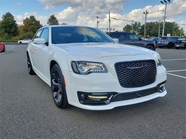 2023 Chrysler 300 300S