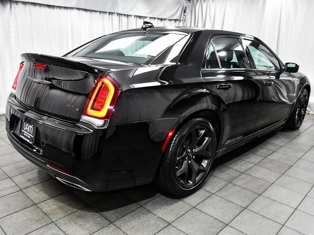 2023 Chrysler 300 300S