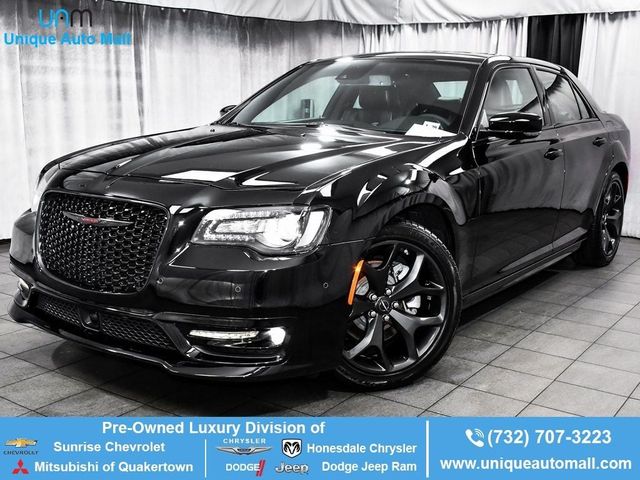 2023 Chrysler 300 300S