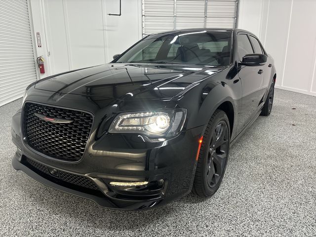 2023 Chrysler 300 300S