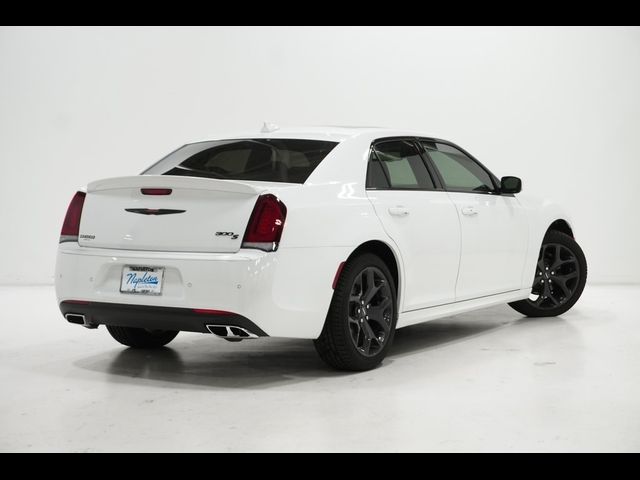 2023 Chrysler 300 300S