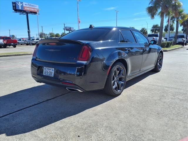 2023 Chrysler 300 300S