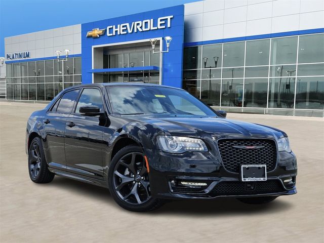 2023 Chrysler 300 300S