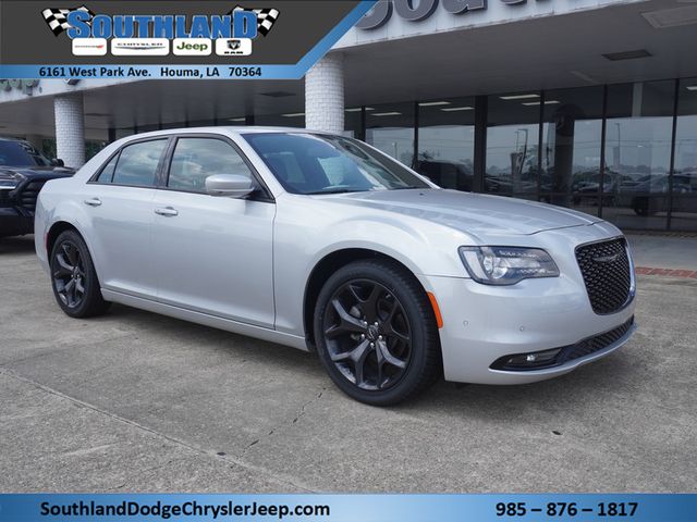 2023 Chrysler 300 300S