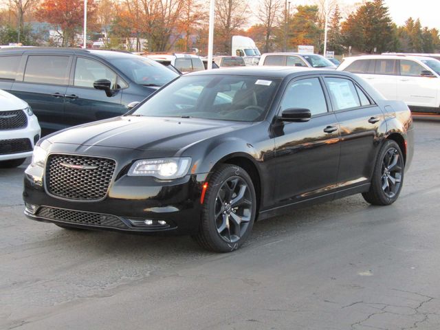 2023 Chrysler 300 300S