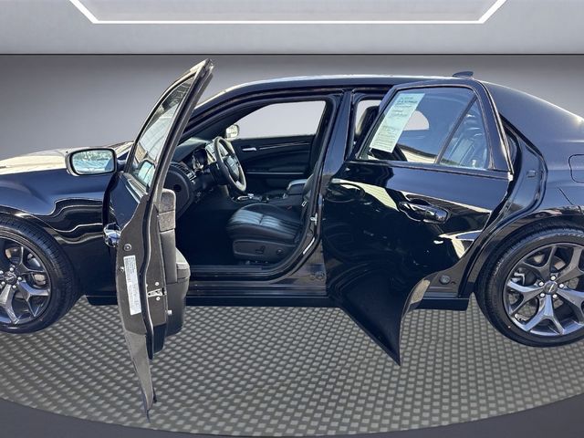 2023 Chrysler 300 300S
