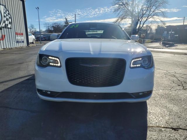 2023 Chrysler 300 300S