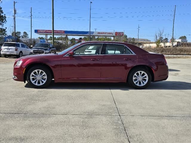 2023 Chrysler 300 Touring