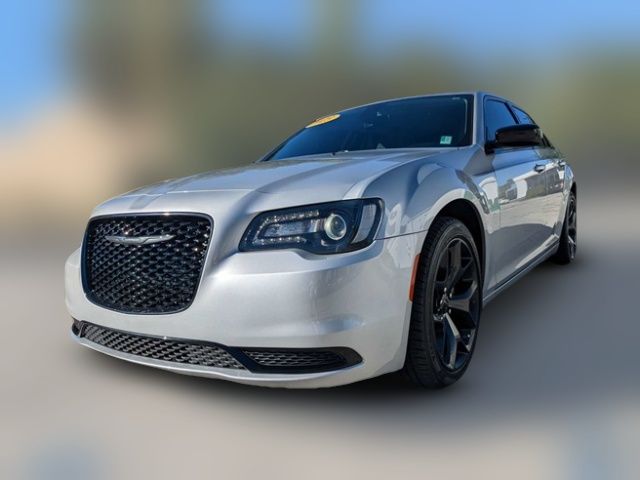 2023 Chrysler 300 Touring