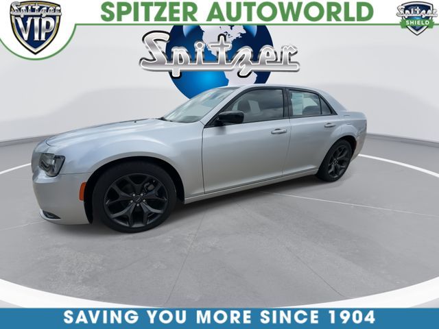 2023 Chrysler 300 Touring