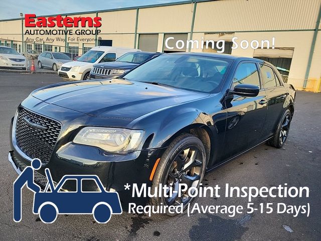 2023 Chrysler 300 Touring