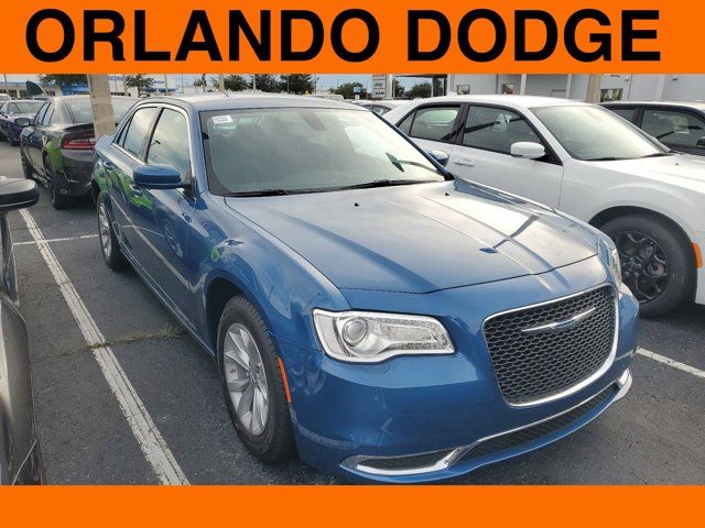 2023 Chrysler 300 Touring