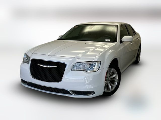 2023 Chrysler 300 Touring