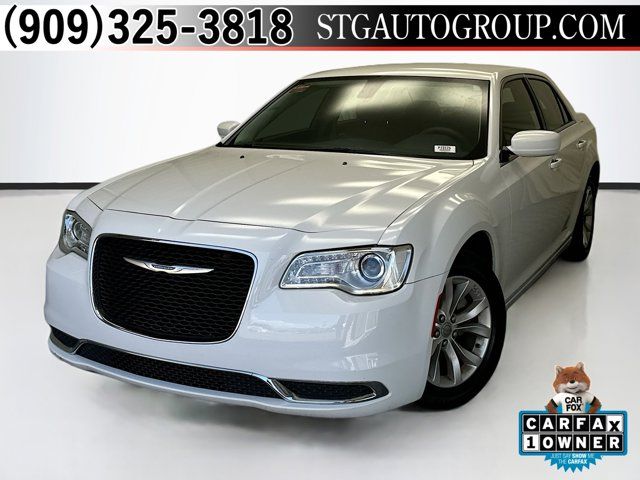 2023 Chrysler 300 Touring