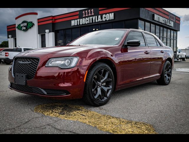 2023 Chrysler 300 Touring