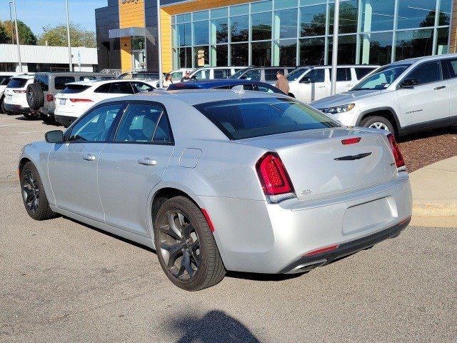 2023 Chrysler 300 Touring